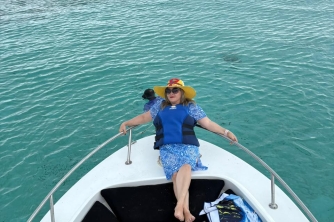 Roatan Nurse Shark Snorkeling Tour with Lunch